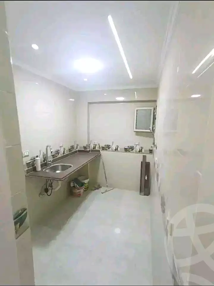 https://aqarmap.com.eg/ar/listing/6943843-for-sale-alexandria-sydy-bshr-sydy-bshr-bhry-shr-mhmwd-l-yswy