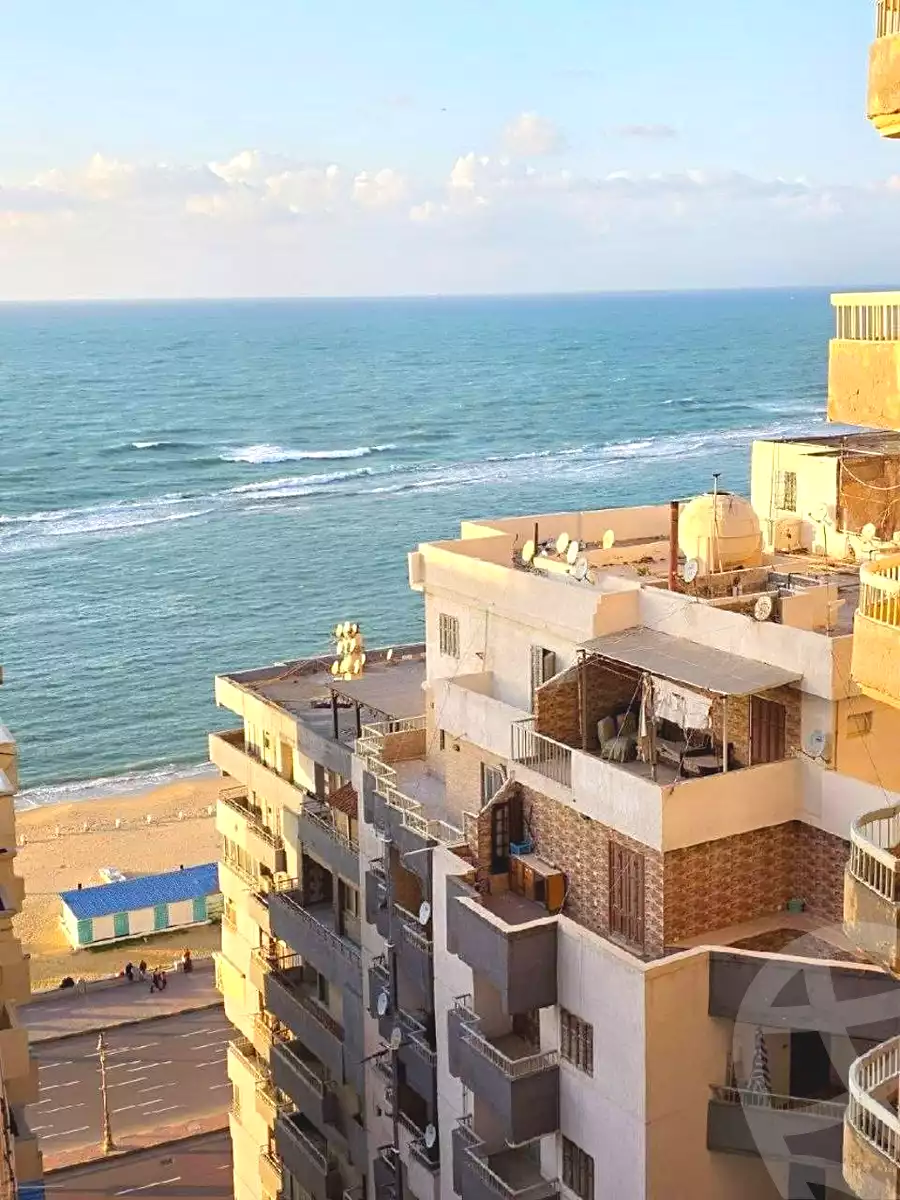 https://aqarmap.com.eg/ar/listing/6943883-for-sale-alexandria-el-asafra-l-sfr-bhry-el-geish-rd