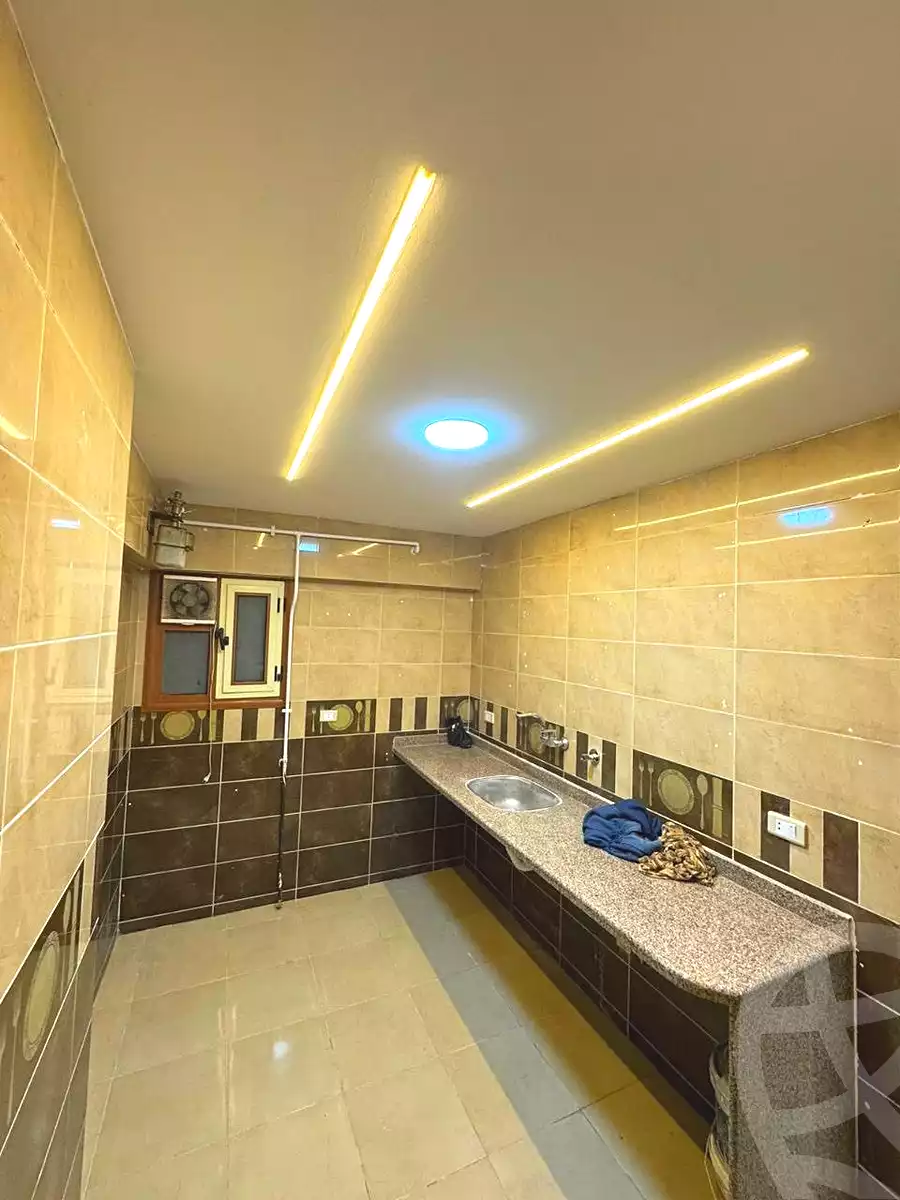 https://aqarmap.com.eg/ar/listing/6943914-for-sale-alexandria-sydy-bshr-sydy-bshr-bhry-shr-mhmwd-l-yswy