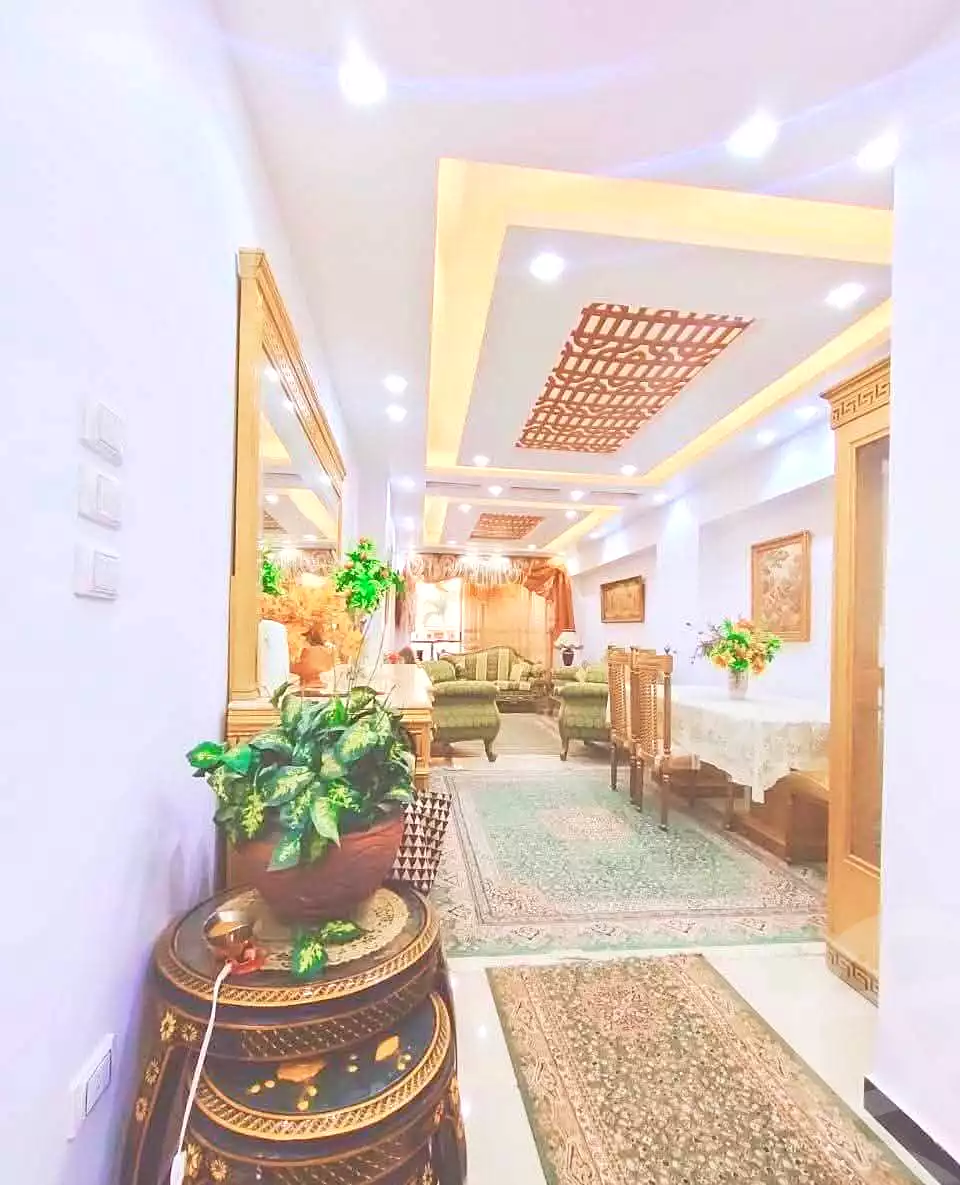 https://aqarmap.com.eg/ar/listing/6943941-for-sale-alexandria-al-agamy-lbytsh-bianchiii