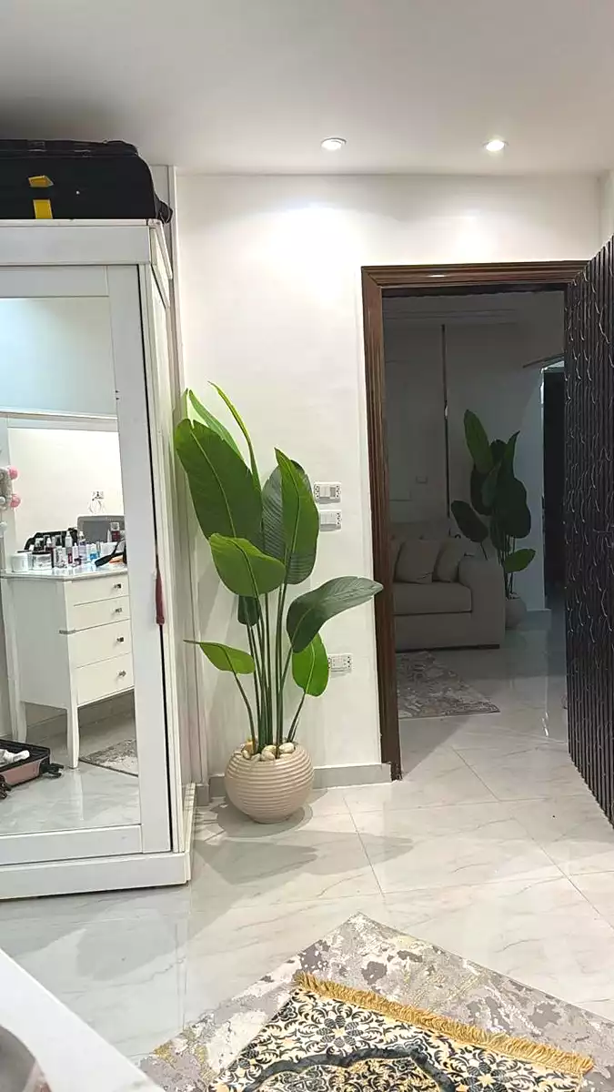 https://aqarmap.com.eg/ar/listing/6944606-for-sale-cairo-manial-lmnyl-lgrby