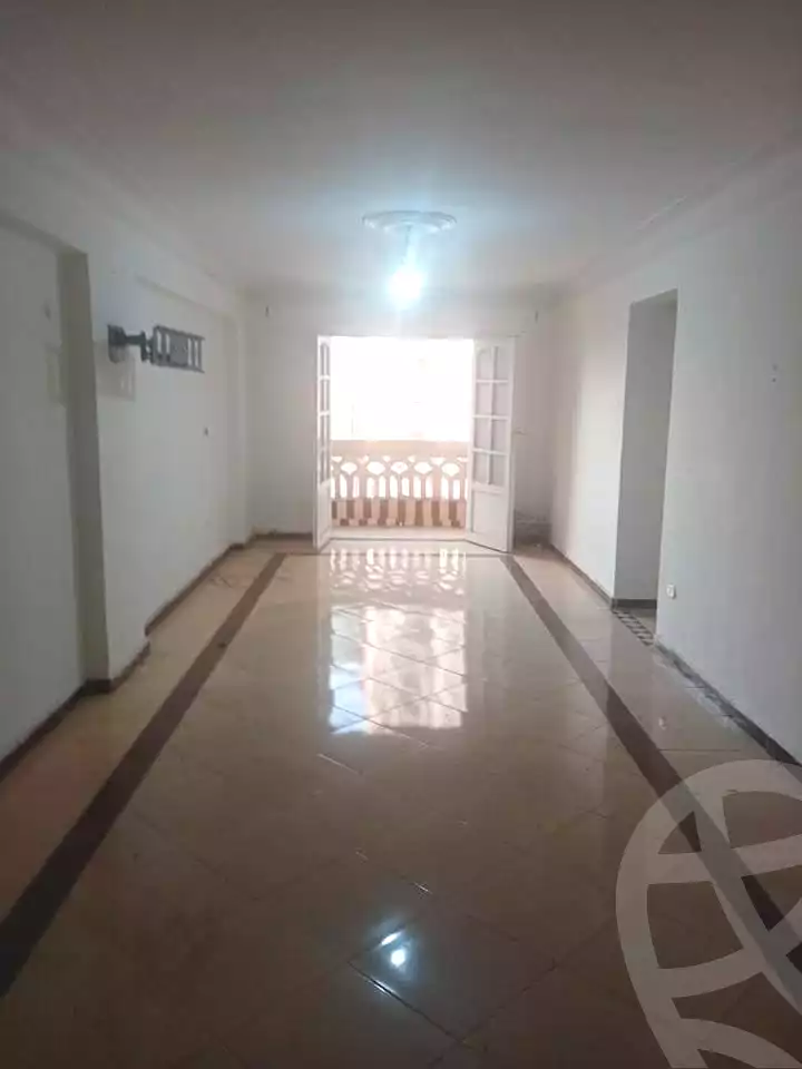 https://aqarmap.com.eg/ar/listing/6944776-for-rent-alexandria-moharram-bey-bwlynw
