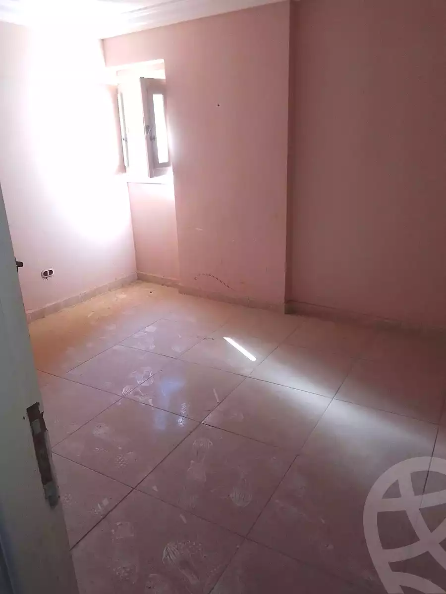 https://aqarmap.com.eg/en/listing/6944881-for-sale-alexandria-al-agamy-lbytsh-qased-kareem-st