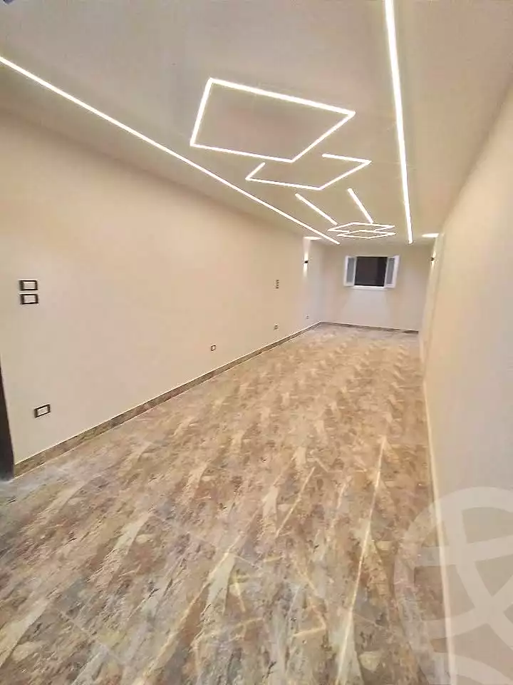https://aqarmap.com.eg/ar/listing/6945114-for-sale-alexandria-lsywf-el-falki