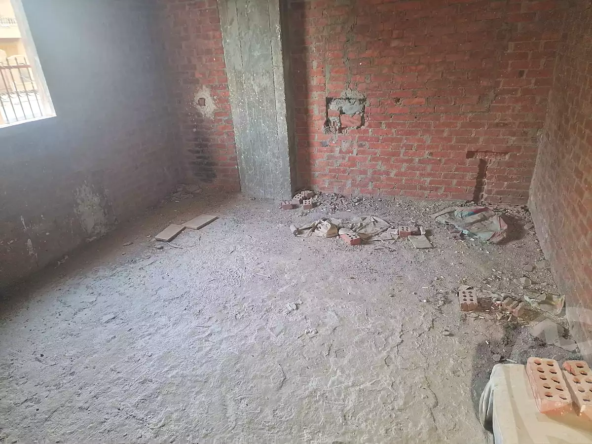 https://aqarmap.com.eg/ar/listing/6906357-for-sale-cairo-al-oubour-el-hay-el-taseaa-el-thaqafa-st