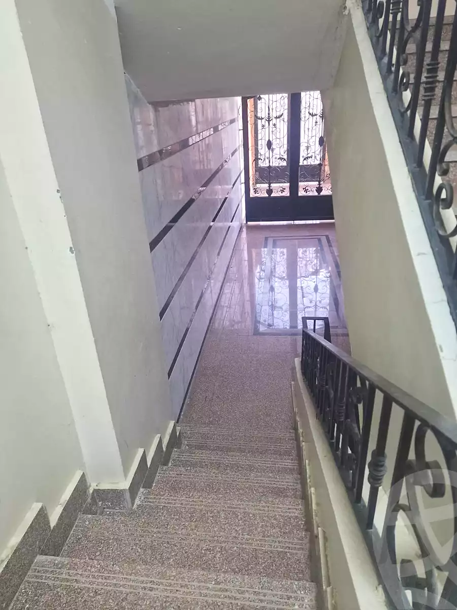 https://aqarmap.com.eg/ar/listing/6906357-for-sale-cairo-al-oubour-el-hay-el-taseaa-el-thaqafa-st