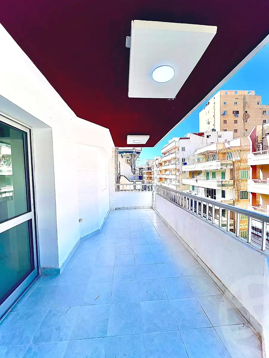 https://aqarmap.com.eg/ar/listing/6945334-for-sale-alexandria-al-agamy-shataa-el-nakheel