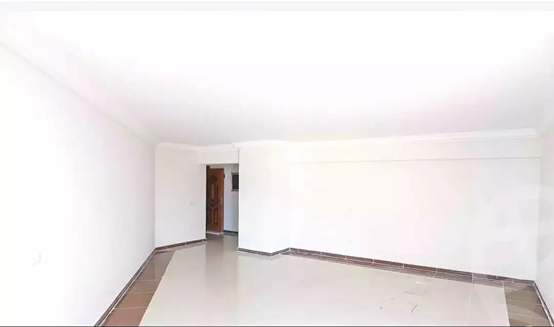 https://aqarmap.com.eg/ar/listing/6945784-for-sale-alexandria-el-montazah-compounds-in-el-montazah-marseilia-florence