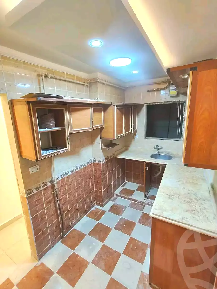 https://aqarmap.com.eg/ar/listing/6946042-for-sale-alexandria-el-asafra-shr-45