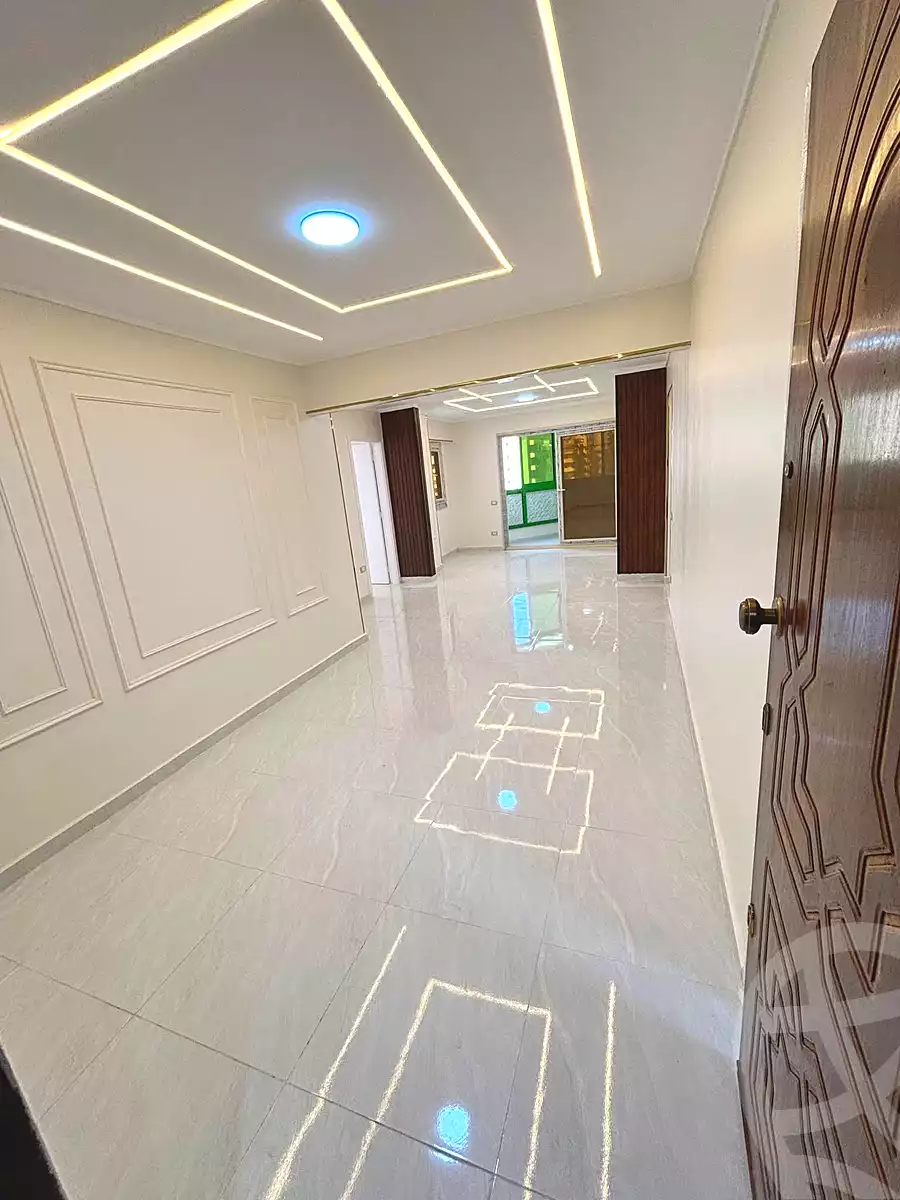 https://aqarmap.com.eg/en/listing/6946238-for-sale-alexandria-sydy-bshr-sydy-bshr-bhry-shr-mhmwd-l-yswy