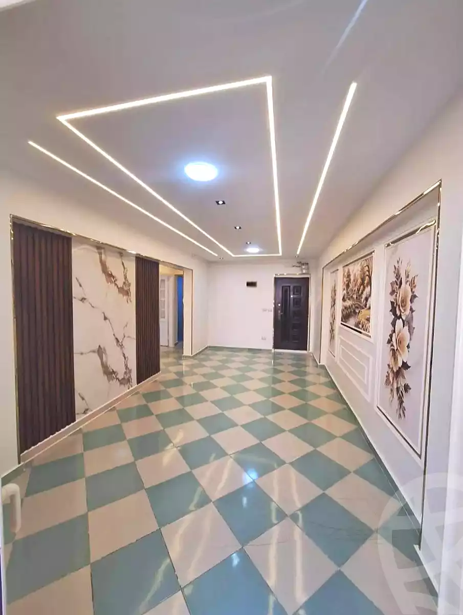 https://aqarmap.com.eg/ar/listing/6946243-for-sale-alexandria-sydy-bshr-sydy-bshr-bhry