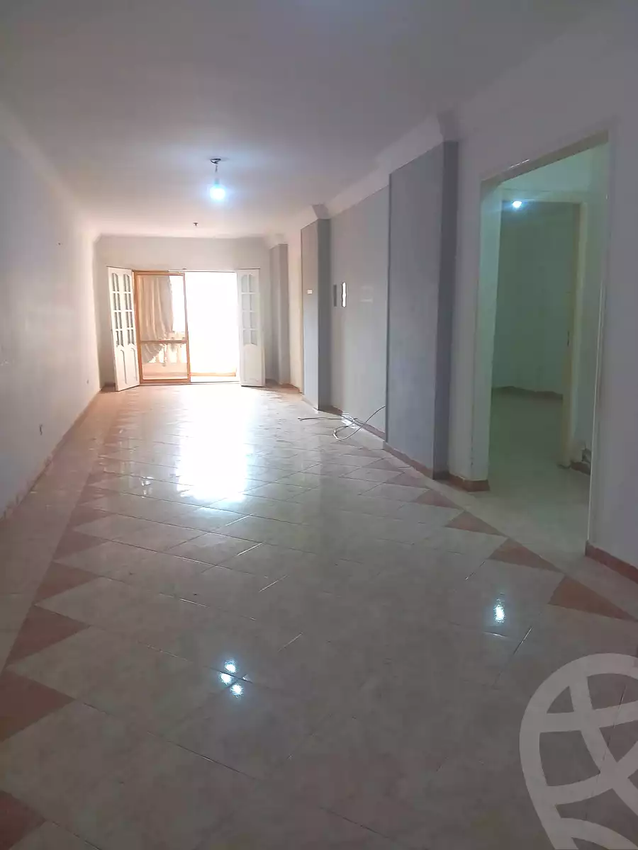 https://aqarmap.com.eg/ar/listing/6946262-for-sale-alexandria-miami-mahmoud-el-isawy-st