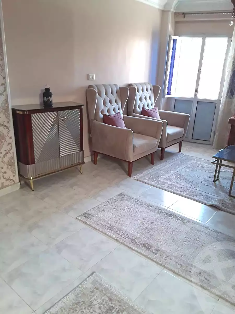 https://aqarmap.com.eg/ar/listing/6946466-for-sale-alexandria-alhadara-new-el-hadra