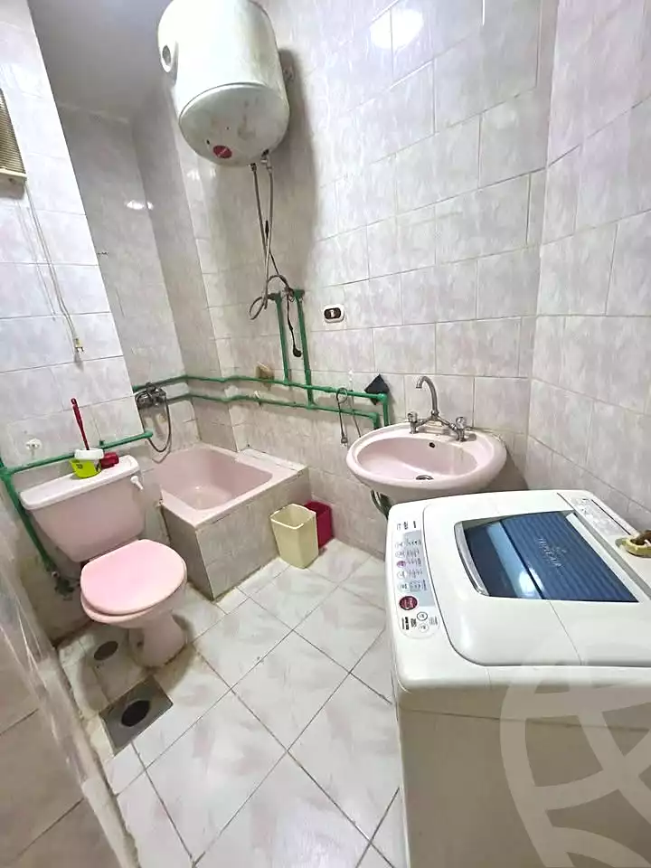 https://aqarmap.com.eg/ar/listing/6946674-for-sale-alexandria-al-agamy-shataa-el-nakheel-street-45