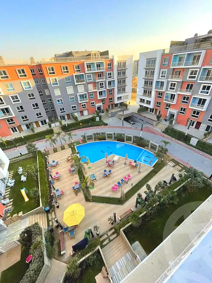 https://aqarmap.com.eg/ar/listing/6946683-for-sale-cairo-new-cairo-compounds-mwrd-fq-llttwyr