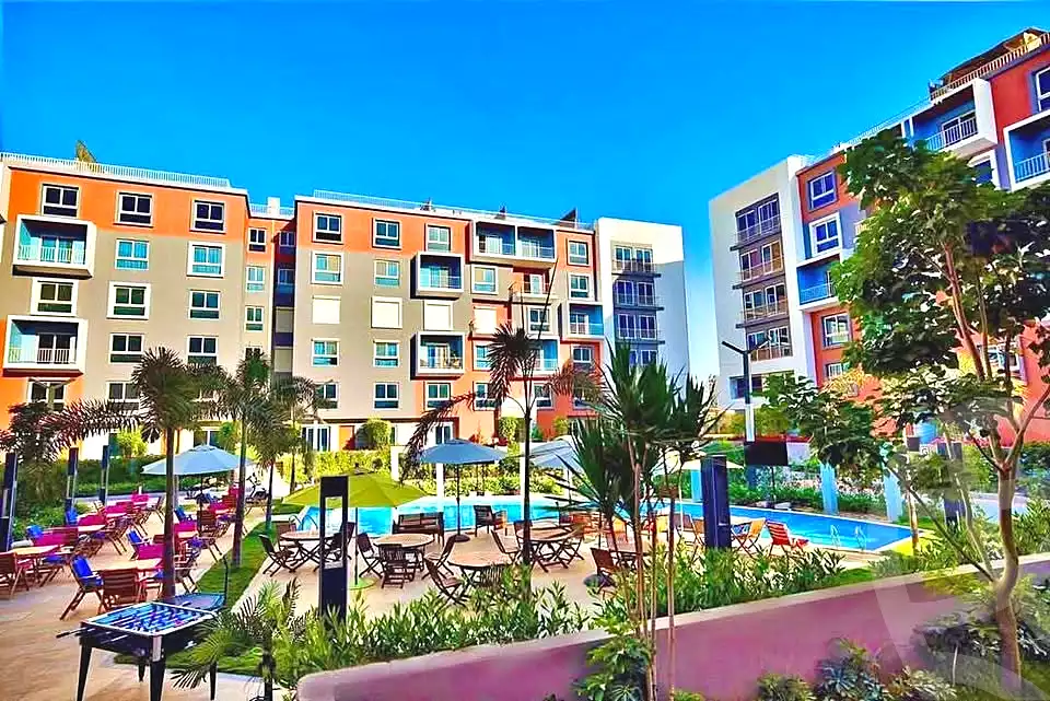 https://aqarmap.com.eg/ar/listing/6946683-for-sale-cairo-new-cairo-compounds-mwrd-fq-llttwyr