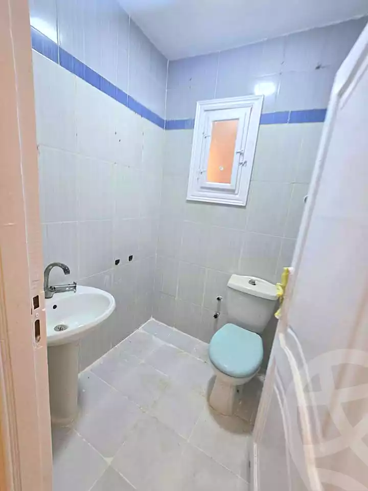 https://aqarmap.com.eg/ar/listing/6946739-for-sale-alexandria-al-agamy-shataa-el-nakheel-street-45