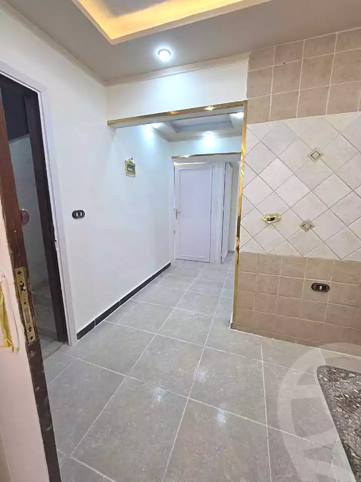 https://aqarmap.com.eg/ar/listing/6946755-for-sale-alexandria-al-agamy-shataa-el-nakheel-street-45