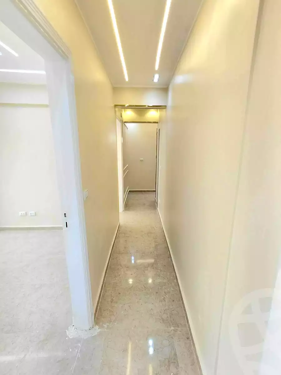 https://aqarmap.com.eg/ar/listing/6946786-for-sale-alexandria-miami-el-sebaey-st