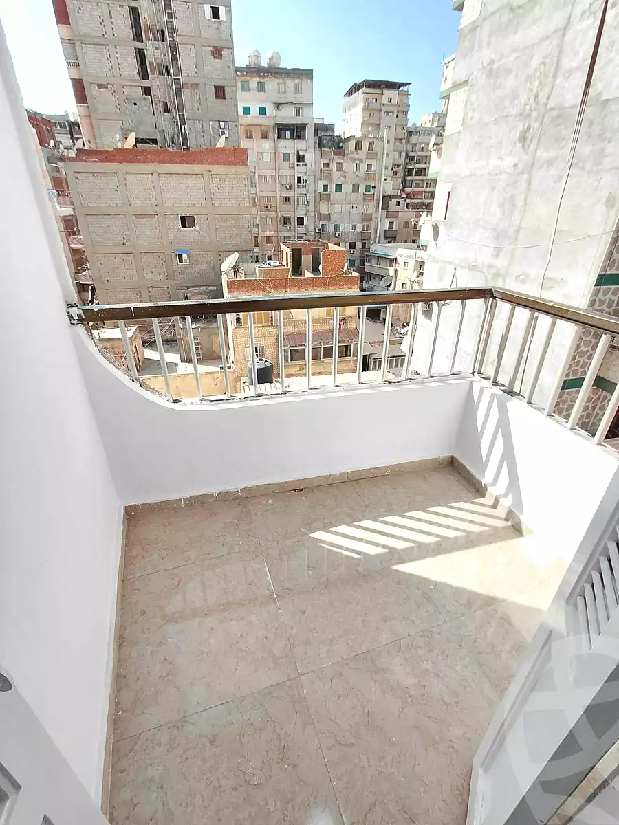 https://aqarmap.com.eg/ar/listing/6946786-for-sale-alexandria-miami-el-sebaey-st