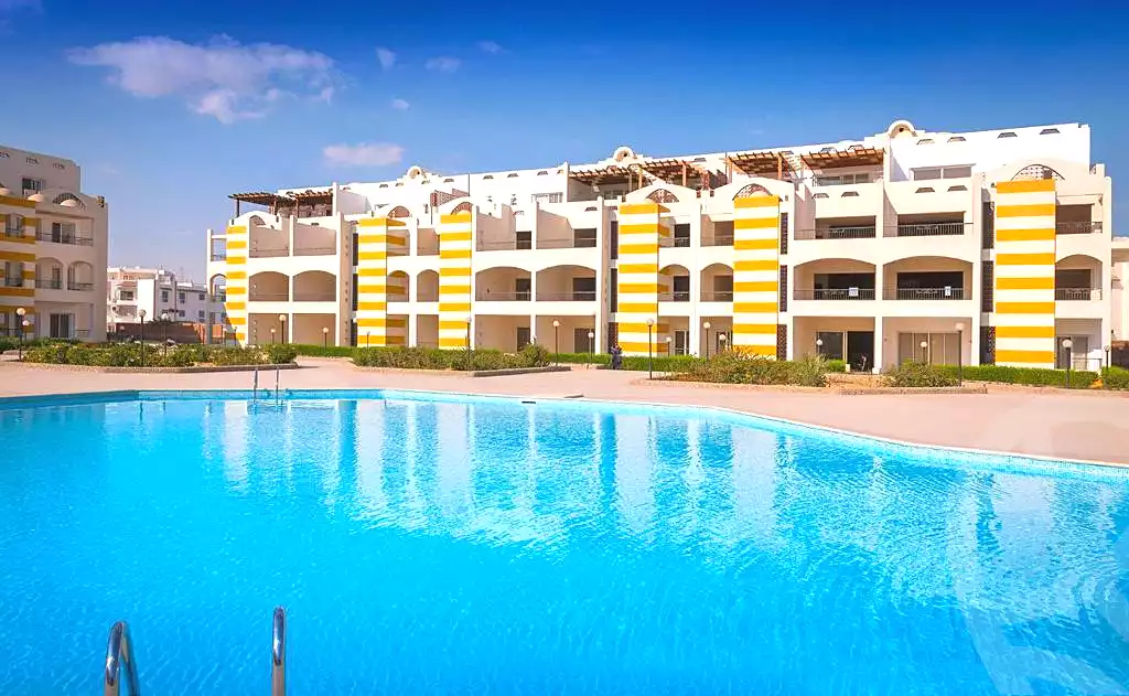 https://aqarmap.com.eg/ar/listing/6947092-for-sale-ain-elsokhna-resorts-palmera-hotel-resort
