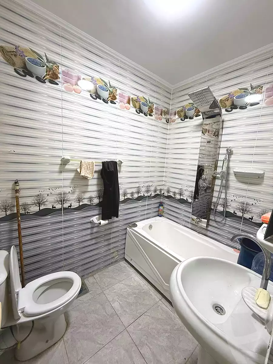 https://aqarmap.com.eg/ar/listing/6947554-for-sale-alexandria-miami-street-56