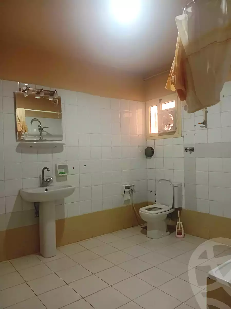 https://aqarmap.com.eg/en/listing/6947579-for-rent-alexandria-miami