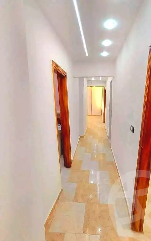 https://aqarmap.com.eg/en/listing/6947606-for-sale-alexandria-el-mandara-alex-el-mandara-bahri