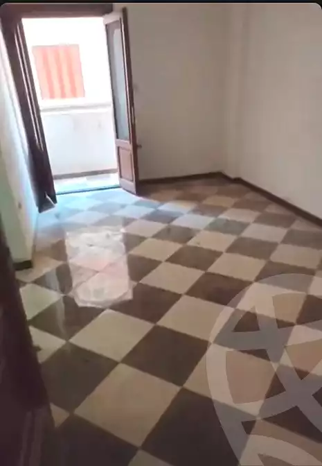 https://aqarmap.com.eg/ar/listing/6947625-for-rent-alexandria-al-agamy-bw-ywsf