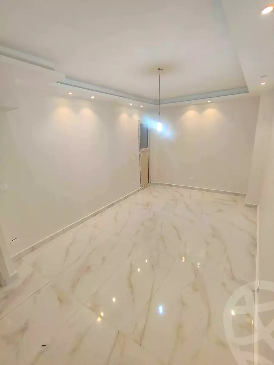 https://aqarmap.com.eg/ar/listing/6947768-for-sale-alexandria-el-asafra-shr-45