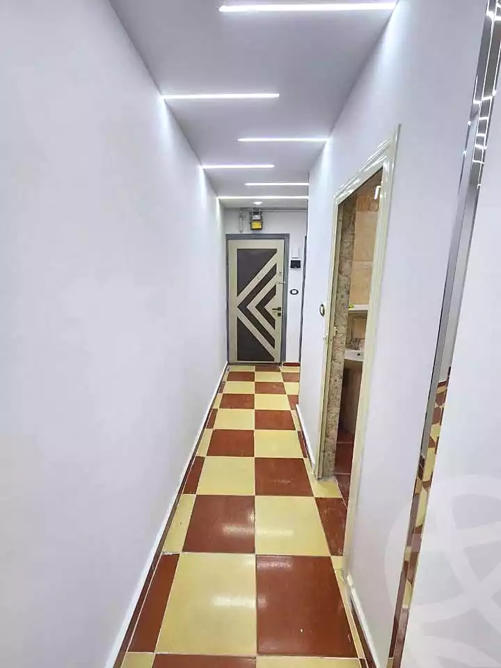https://aqarmap.com.eg/ar/listing/6947797-for-sale-alexandria-lsywf-el-seyouf-qebly-el-salam-st