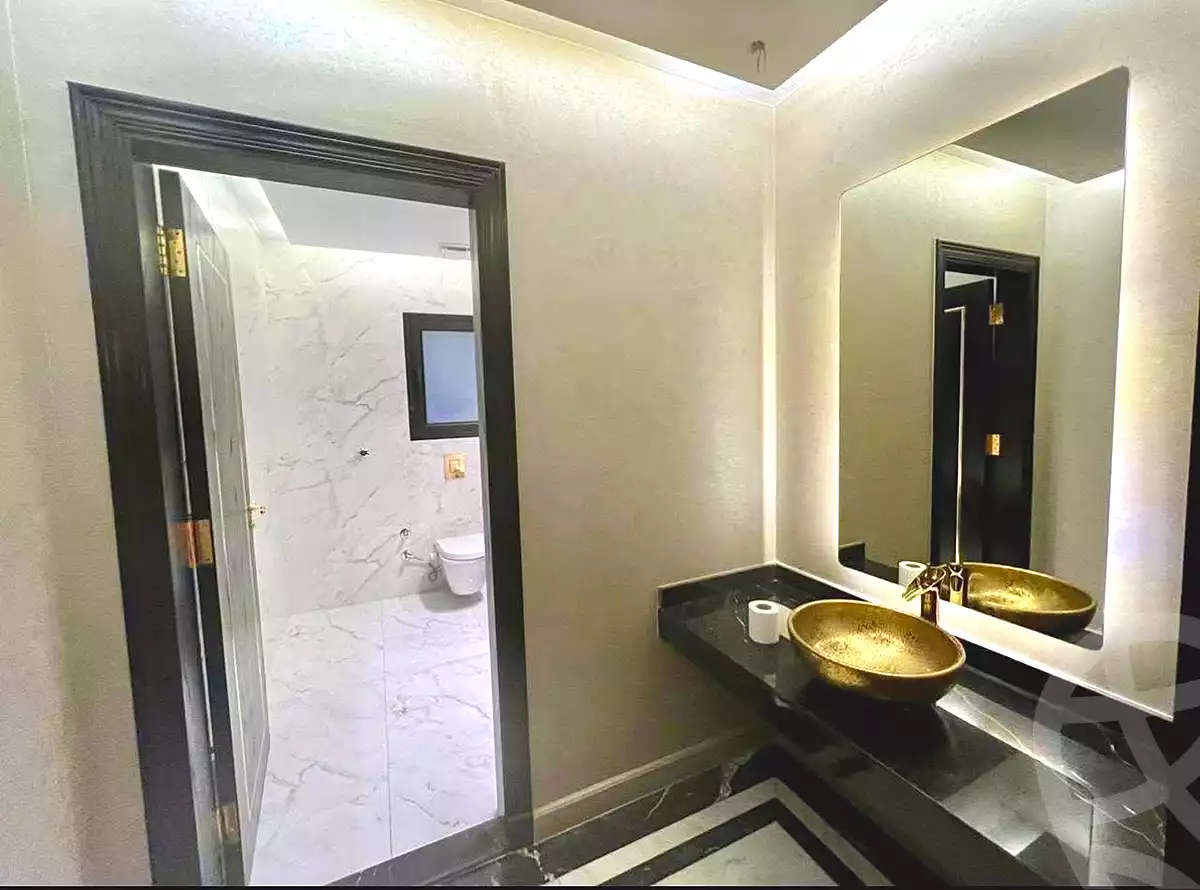 https://aqarmap.com.eg/en/listing/6947783-for-sale-cairo-new-cairo-gharb-el-golf-alaa-elsaadany-st