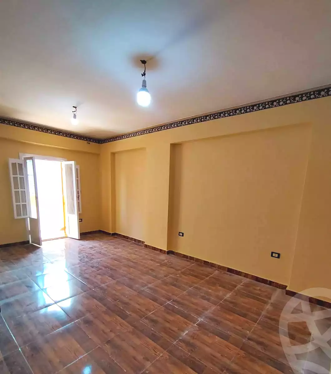 https://aqarmap.com.eg/en/listing/6947840-for-sale-alexandria-lsywf-el-falki
