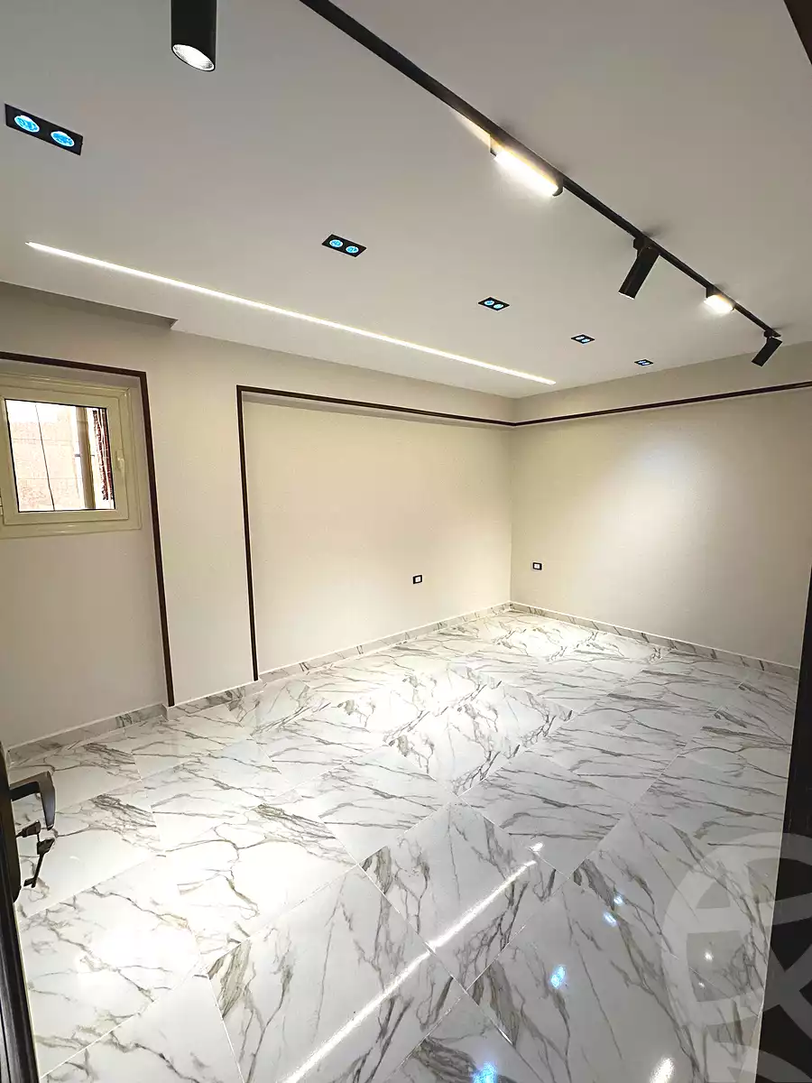 https://aqarmap.com.eg/ar/listing/6948200-for-sale-alexandria-al-agamy-lbytsh-shahr-al-assal-st