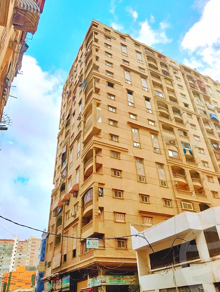 https://aqarmap.com.eg/en/listing/6948335-for-sale-alexandria-new-miami-el-quds-school-st