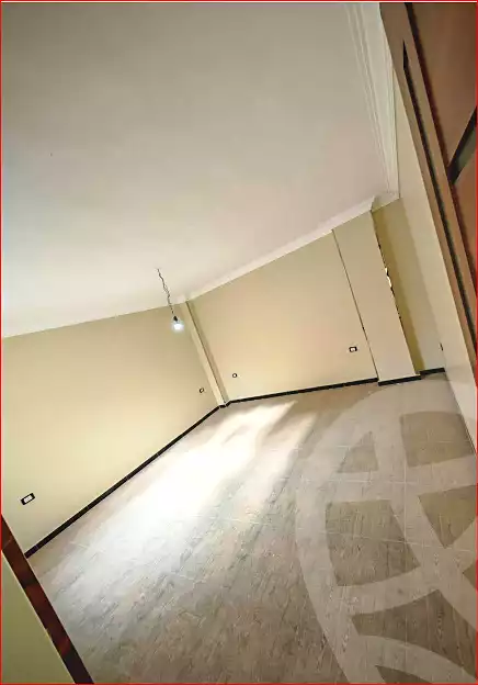 https://aqarmap.com.eg/ar/listing/6948542-for-sale-cairo-helwan-mnshy-yn-hlwn-rael-st