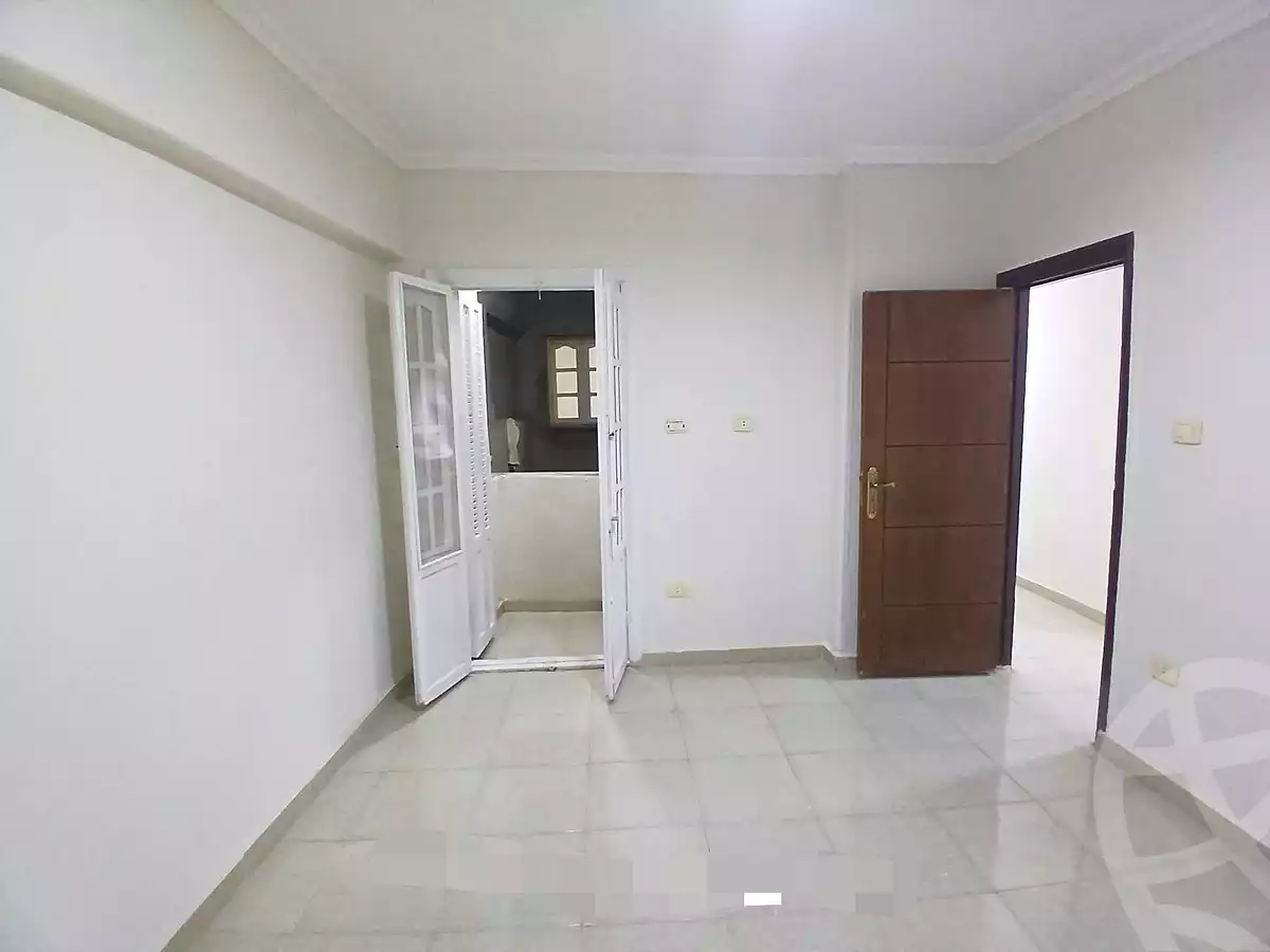 https://aqarmap.com.eg/ar/listing/6948561-for-sale-alexandria-sydy-bshr-sydy-bshr-bhry-el-fakharany-st