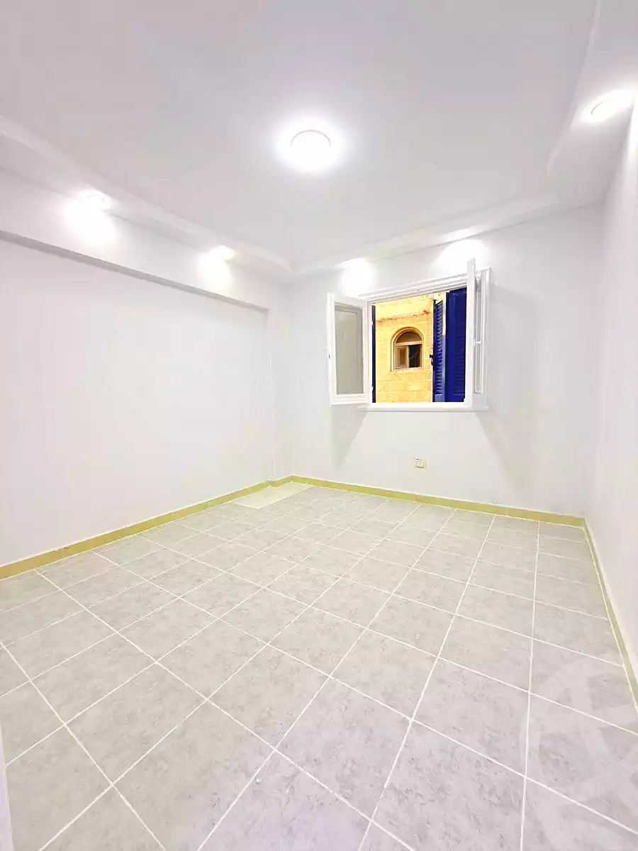 https://aqarmap.com.eg/ar/listing/6948646-for-sale-alexandria-al-agamy-shataa-el-nakheel