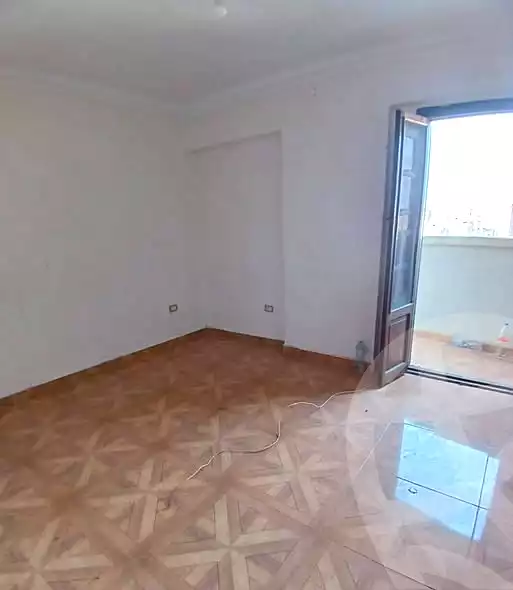 https://aqarmap.com.eg/ar/listing/6949062-for-sale-alexandria-el-asafra-l-sfr-bhry