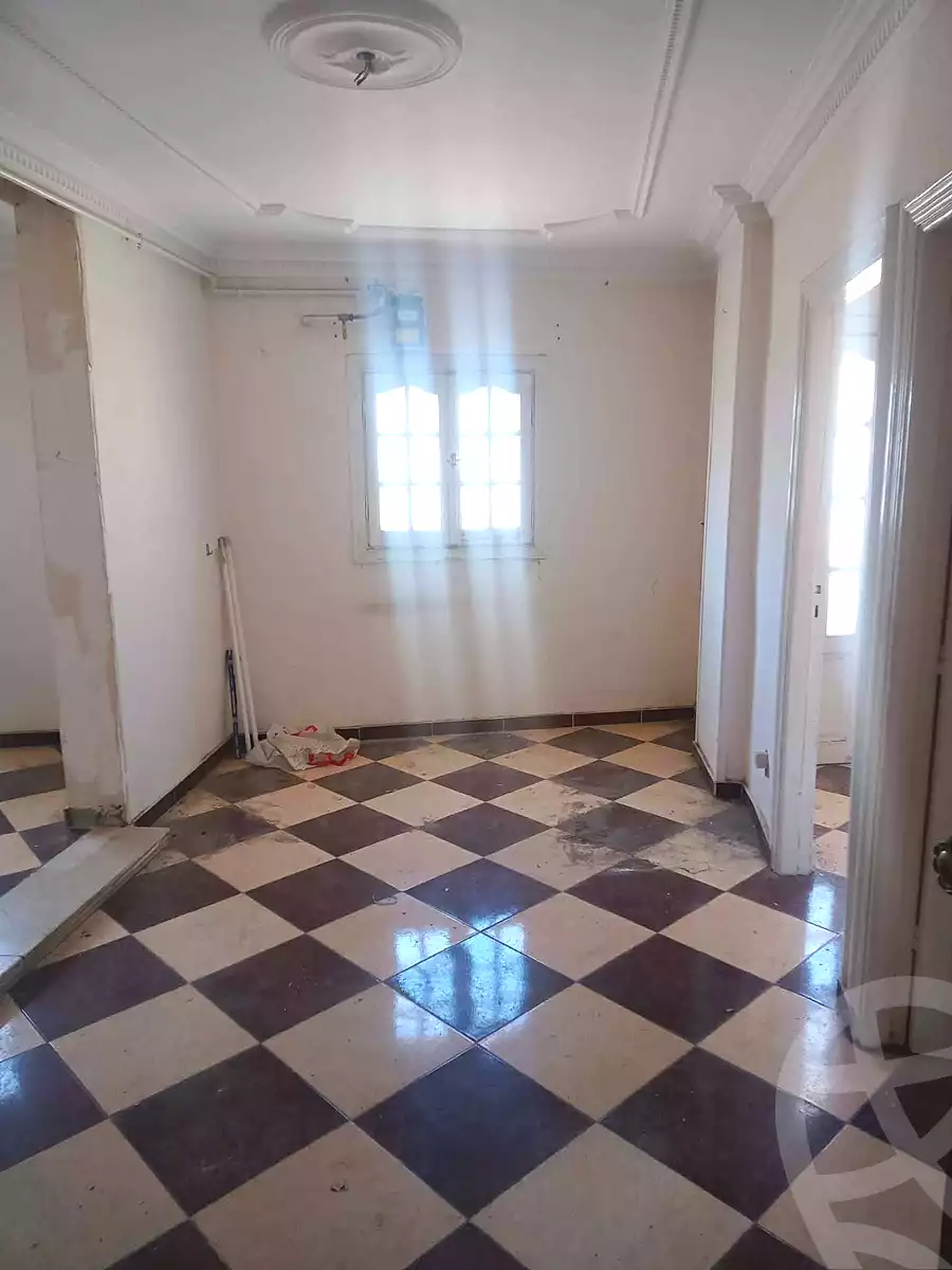https://aqarmap.com.eg/ar/listing/6949069-for-sale-alexandria-el-asafra-l-sfr-qbly