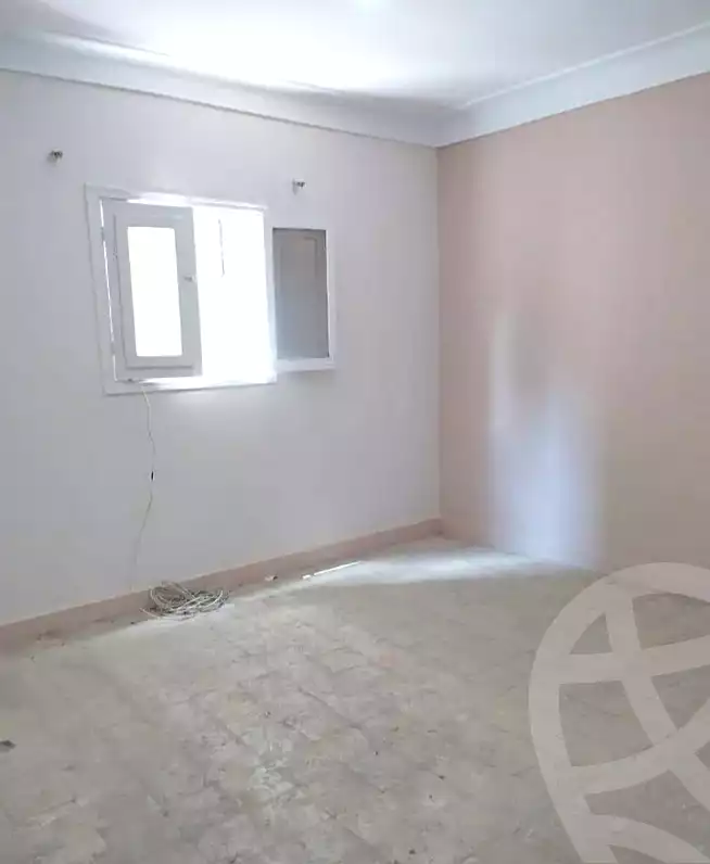 https://aqarmap.com.eg/en/listing/6949112-for-sale-alexandria-al-agamy-el-hanouvel-el-kholafaa-el-rashdeen-st