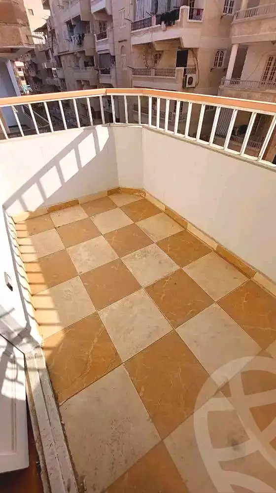 https://aqarmap.com.eg/ar/listing/6949804-for-sale-alexandria-al-agamy-shataa-el-nakheel