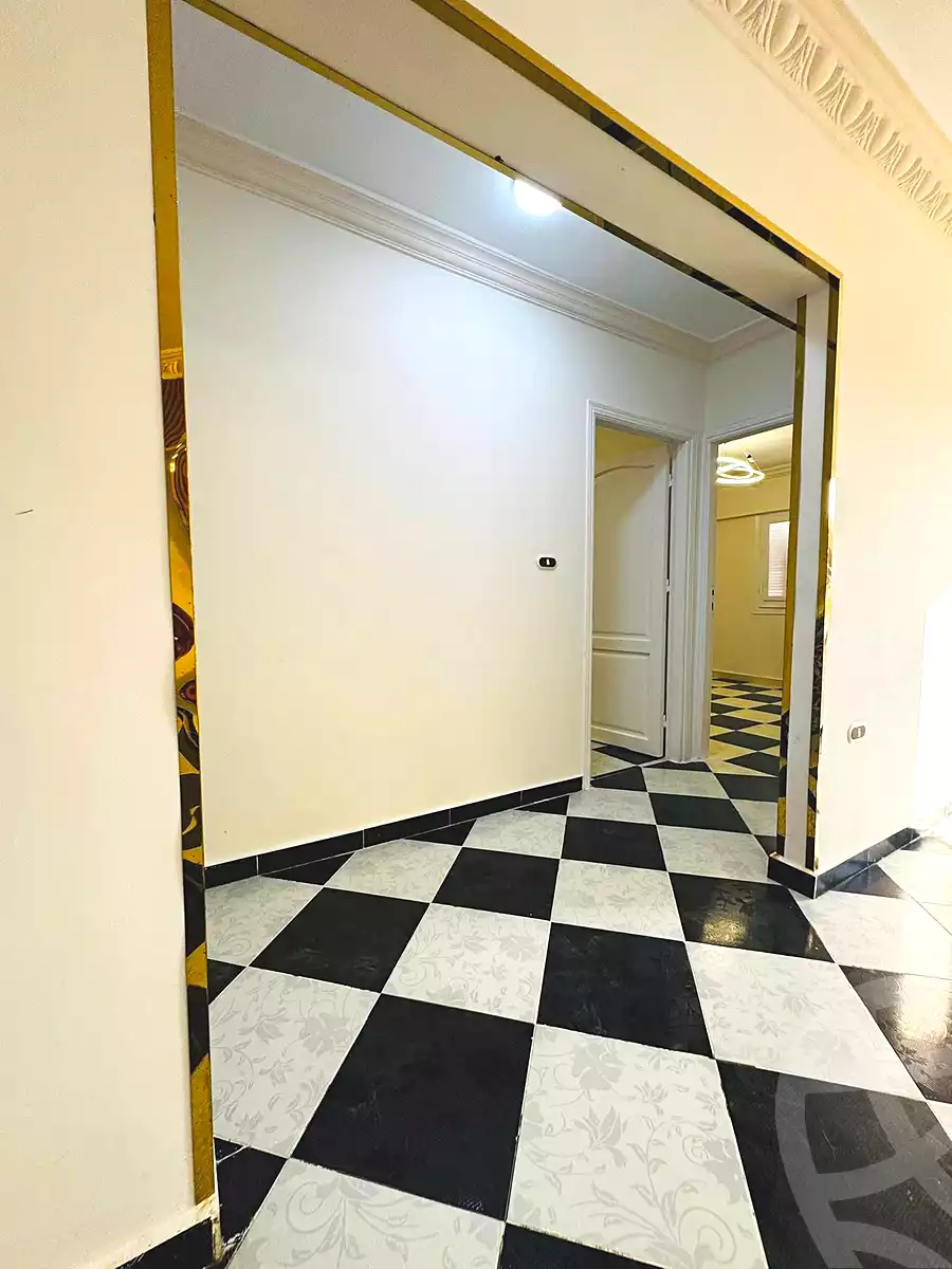 https://aqarmap.com.eg/en/listing/6949833-for-sale-alexandria-al-agamy-shataa-el-nakheel