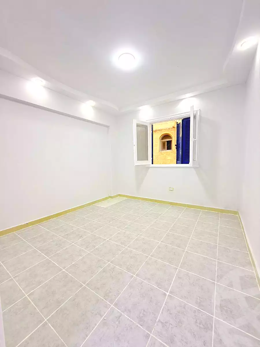 https://aqarmap.com.eg/en/listing/6949913-for-sale-alexandria-al-agamy-shataa-el-nakheel