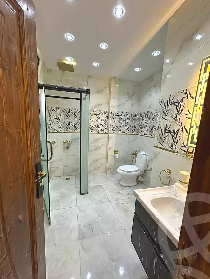 https://aqarmap.com.eg/en/listing/6950055-for-sale-cairo-ain-shams-ahmed-esmat-st