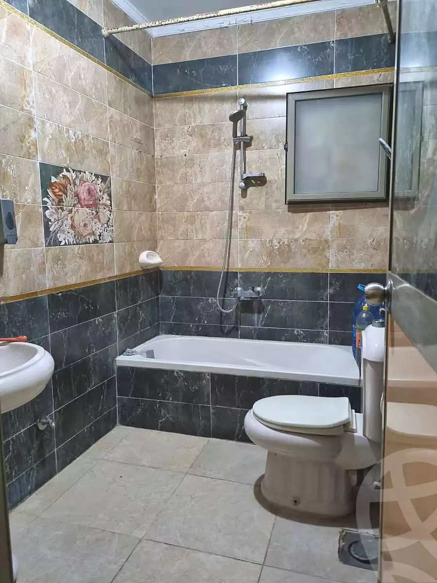 https://aqarmap.com.eg/ar/listing/6950182-for-sale-alexandria-sydy-bshr-sydy-bshr-bhry