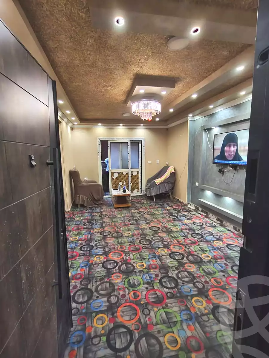 https://aqarmap.com.eg/en/listing/6950163-for-sale-cairo-helwan-hadayek-helwan-nile-corniche-st
