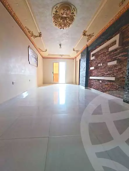 https://aqarmap.com.eg/ar/listing/6950234-for-rent-alexandria-al-agamy-bw-ywsf