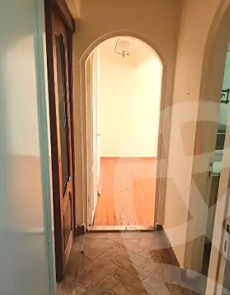 https://aqarmap.com.eg/en/listing/6950268-for-rent-alexandria-ganaklis-shr-mrtdy-bsh