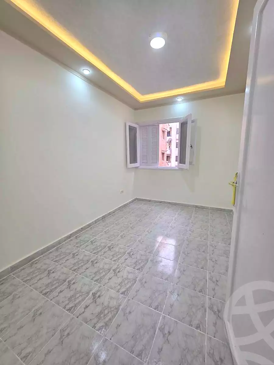 https://aqarmap.com.eg/en/listing/6950314-for-sale-alexandria-al-agamy-shataa-el-nakheel